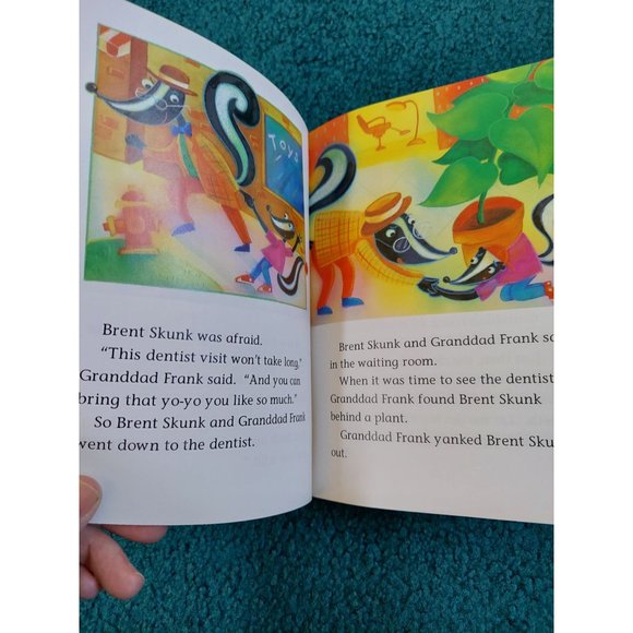 Houghton Mifflin Reading Phonics Library Nature Walk & Amazing Animals Book Lot - Picture 7 of 8